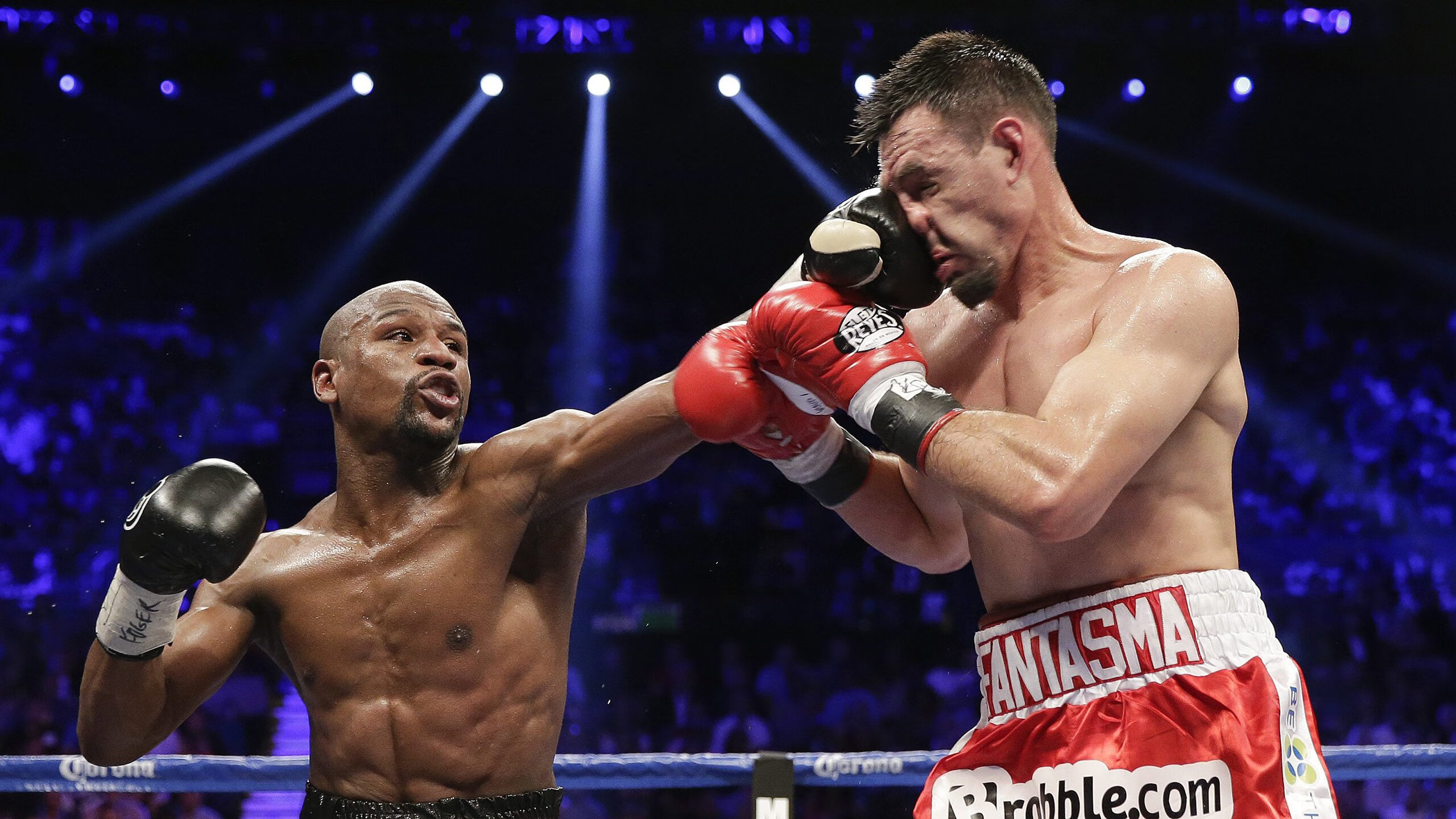 欧冠淘汰赛焦点战,开拓者封锁篮网,跨界竞技的战术启示